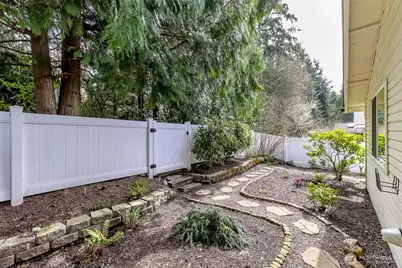 24710 11th Avenue S, Des Moines, WA 98198 - Photo 31