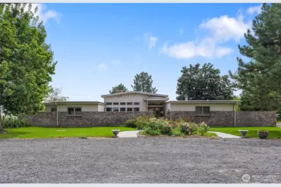 4872 Rd 6.5 NE, Moses Lake, WA 98837 - Photo 1
