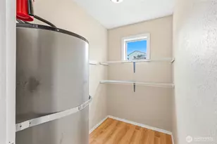 206 E Wall St, Camano Island, WA 98282 - Photo 19