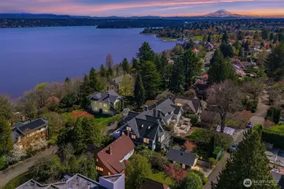 2647 Cascadia Avenue S, Seattle, WA 98144 - Photo 3