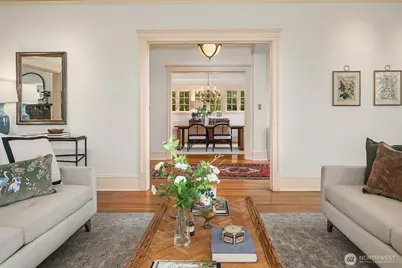 2647 Cascadia Avenue S, Seattle, WA 98144 - Photo 9