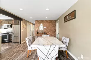 4226 Sunset Dr W, University Place, WA 98466 - Photo 9