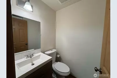 15719 63rd St Court E, Sumner, WA 98390 - Photo 5