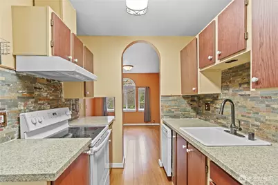 625 N Jackson Avenue #C24, Tacoma, WA 98406 - Photo 13