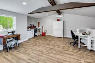 16 Meadow Ln, Mercer Island, WA 98040 - Photo 35