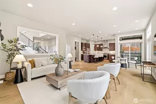 24387 NE 24th St, Sammamish, WA 98074 - Photo 9