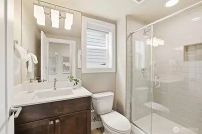 24387 NE 24th Street, Sammamish, WA 98074 - Photo 19