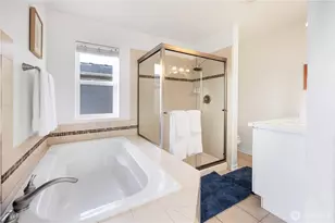 1231 6th Ave N, Seattle, WA 98109 - Photo 7