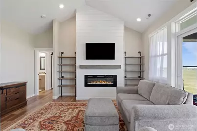 8090 Desert Sage Court SE, Othello, WA 99344 - Photo 15