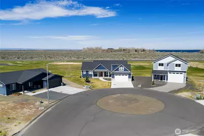 8090 Desert Sage Court SE, Othello, WA 99344 - Photo 7