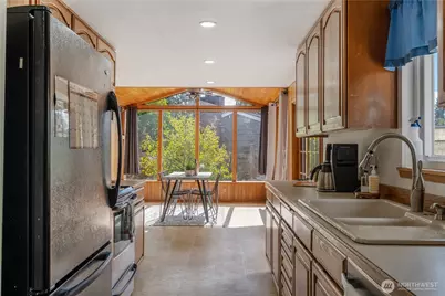 12011 SE 157th Place, Renton, WA 98058 - Photo 15