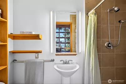 7457 Holiday Boulevard, Anacortes, WA 98221 - Photo 17