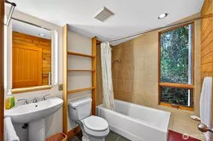 7457 Holiday Blvd, Anacortes, WA 98221 - Photo 13