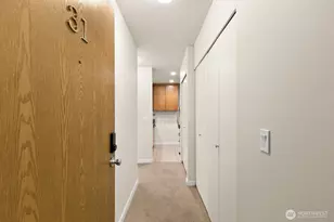 3926 1st Ave NE, Seattle, WA 98015 - Photo 3