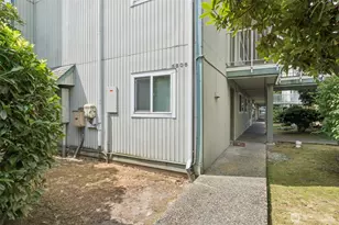 5806 200th St SW, Lynnwood, WA 98036 - Photo 23