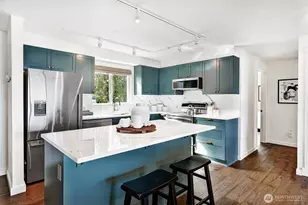 1818 Bigelow Ave N, Seattle, WA 98109 - Photo 11