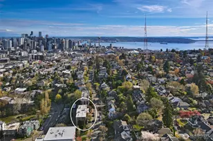 1818 Bigelow Ave N, Seattle, WA 98109 - Photo 31