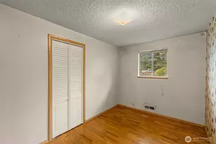 20401 25th Ave NE, Shoreline, WA 98155 - Photo 13