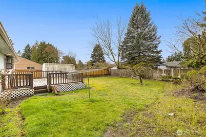 20401 25th Avenue NE, Shoreline, WA 98155 - Photo 17