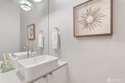 10315 NE 65th Wy, Kirkland, WA 98033 - Photo 13