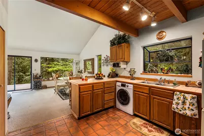 220 Mountain Home Lane, Easton, WA 98925 - Photo 9