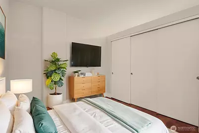 2911 2nd Avenue #310, Seattle, WA 98121 - Photo 7