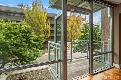 2911 2nd Avenue #310, Seattle, WA 98121 - Photo 19