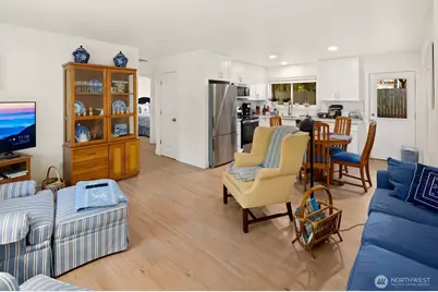 845 Kirkland Way, Kirkland, WA 98033 - Photo 13