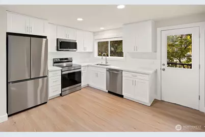 845 Kirkland Way, Kirkland, WA 98033 - Photo 25