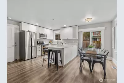 26491 NE Valley Street, Duvall, WA 98019 - Photo 3