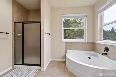 7402 46th Street W, University Place, WA 98466 - Photo 13