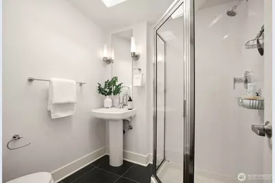 3636 Palatine Avenue N #Unit A, Seattle, WA 98103 - Photo 21