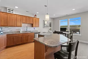 9116 Red Hawk Ln NW, Quincy, WA 98848 - Photo 5