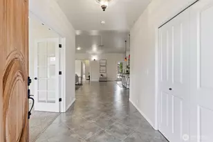 6127 70th St NE, Marysville, WA 98270 - Photo 3