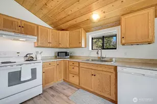 3740 Paradise Bay Rd, Port Ludlow, WA 98365 - Photo 7