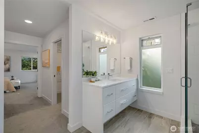 10317 Sand Point Way NE, Seattle, WA 98125 - Photo 23