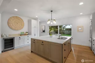 10317 Sand Point Way NE, Seattle, WA 98125 - Photo 11