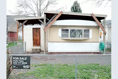 305 Burdin Boulevard, Grand Coulee, WA 99133 - Photo 1