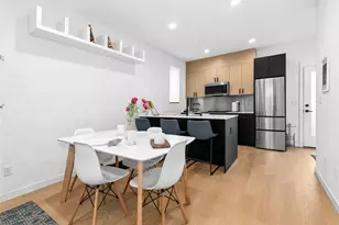10354 Wallingford Ave N, Seattle, WA 98133 - Photo 5