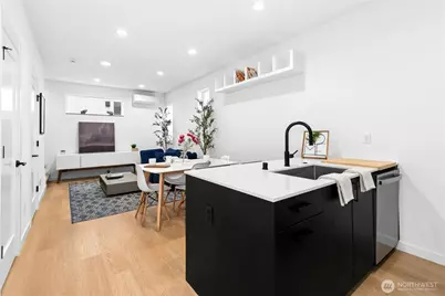 10354 Wallingford Avenue N #B, Seattle, WA 98133 - Photo 9