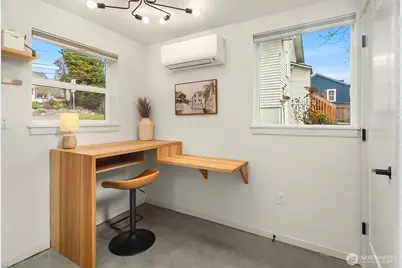 411 B NE 80th Street, Seattle, WA 98115 - Photo 11