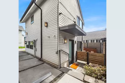 411 B NE 80th Street, Seattle, WA 98115 - Photo 19