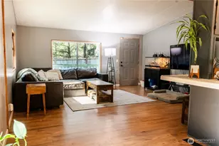 521 NE Larson Lake Rd, Belfair, WA 98528 - Photo 3