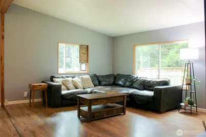521 NE Larson Lake Rd, Belfair, WA 98528 - Photo 3