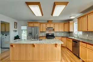 185 Coronet Dr, Ariel, WA 98603 - Photo 5