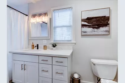 1626 39th Avenue E, Seattle, WA 98112 - Photo 23