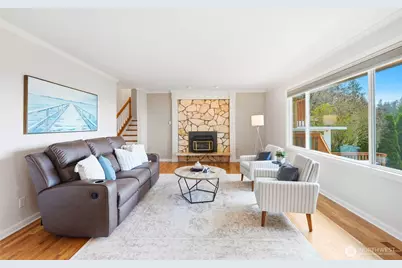 8910 56th Place W, Mukilteo, WA 98275 - Photo 7