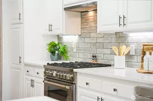 8910 56th Pl W, Mukilteo, WA 98275 - Photo 11