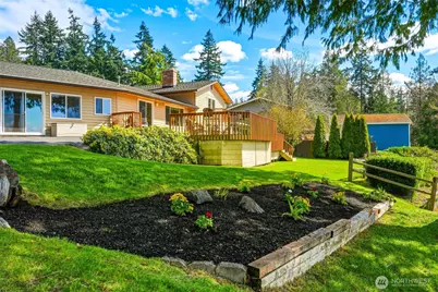 8910 56th Place W, Mukilteo, WA 98275 - Photo 33