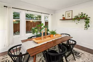 2407 11th Ave E, Seattle, WA 98102 - Photo 9